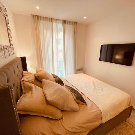 Nice Renting - Paganini - Spacious Apartment - 2 Bedrooms - King Bed - Bathtub - Heart Of Nice Bagian luar foto