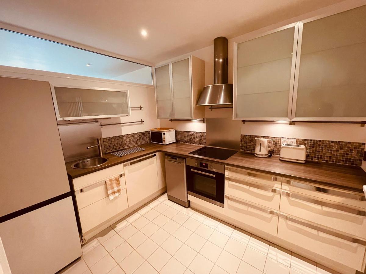 Nice Renting - Paganini - Spacious Apartment - 2 Bedrooms - King Bed - Bathtub - Heart Of Nice Bagian luar foto