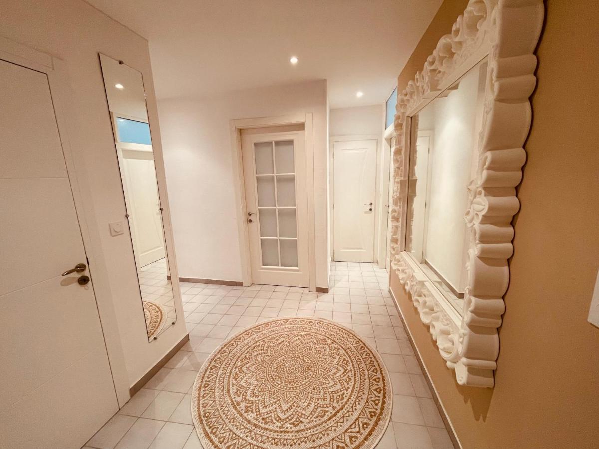 Nice Renting - Paganini - Spacious Apartment - 2 Bedrooms - King Bed - Bathtub - Heart Of Nice Bagian luar foto